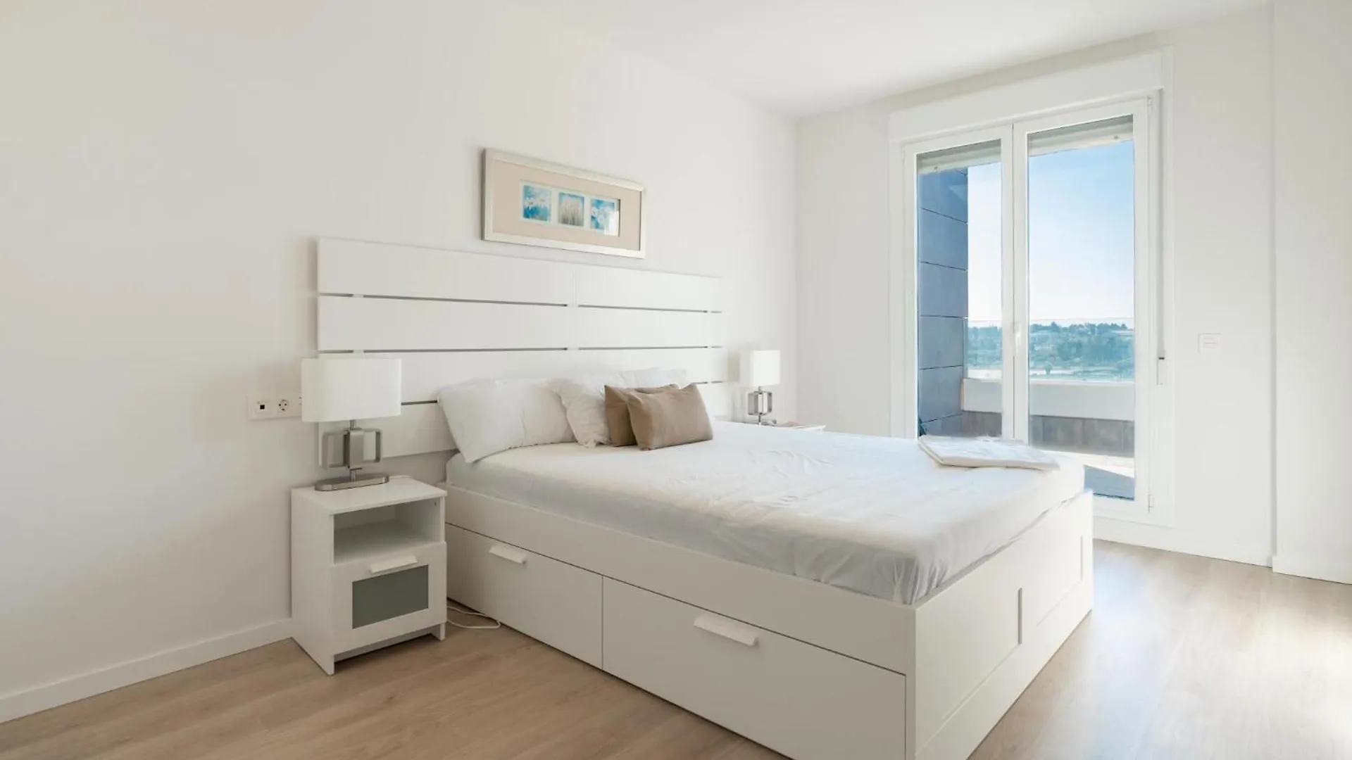Jardines De Guadaiza Rooftop Apartment 마르베야